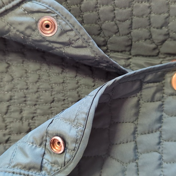 Tabi Vest - Picture 6 of 7